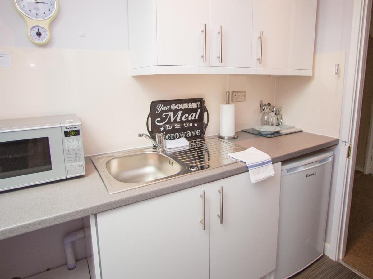 James' Place At Brynawel Мертир-Тидвилл Экстерьер фото