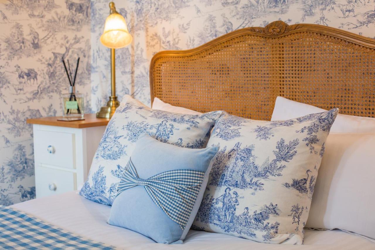 James' Place At Brynawel Мертир-Тидвилл Экстерьер фото