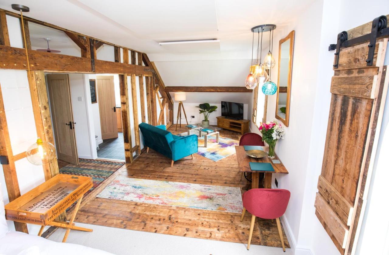 James' Place At Brynawel Мертир-Тидвилл Экстерьер фото