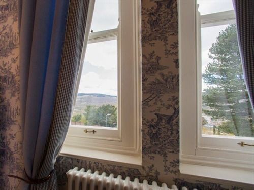 James' Place At Brynawel Мертир-Тидвилл Экстерьер фото